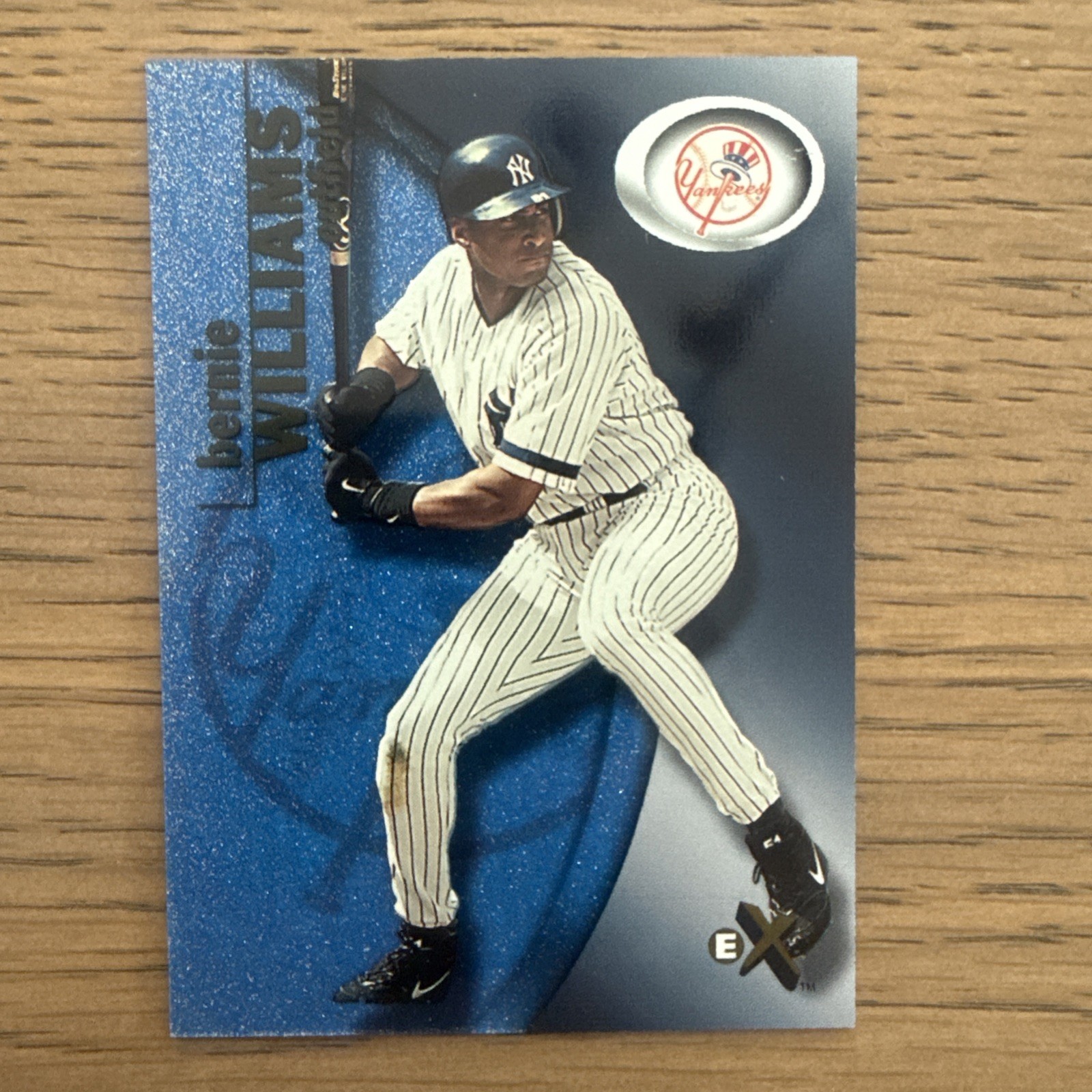 2001 SKYBOX E-X ESSENTIAL CREDENTIALS NOW #50 BERNIE WILLIAMS YANKEES SP #/299