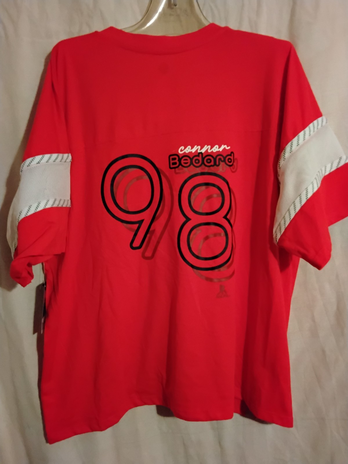 CHICAGO BLACKHAWKS SHIRT CONNOR BEDARD WOMENS SIZE 16/18 XL NWT