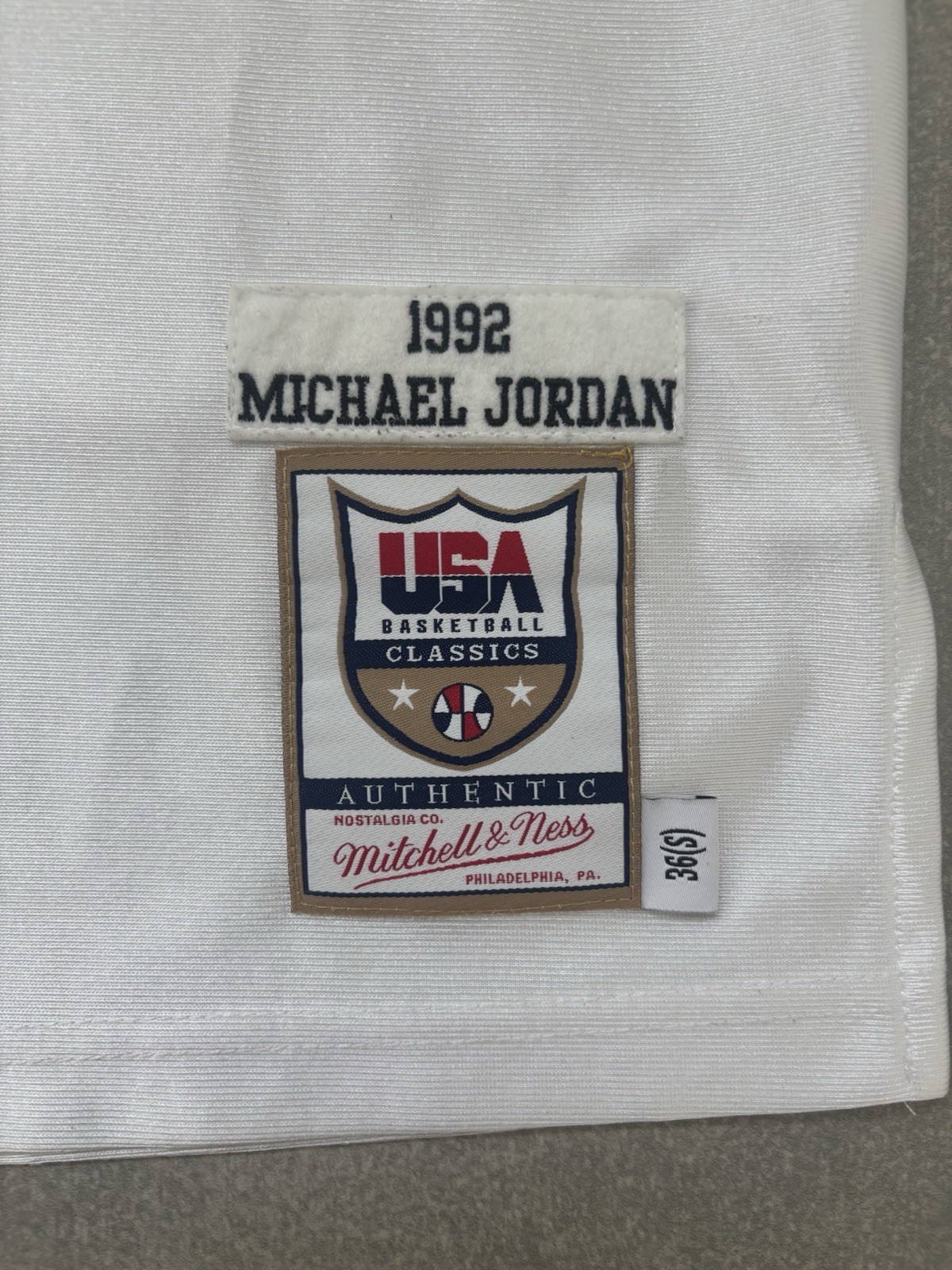 Mitchell & Ness 1992 Team USA Basketball Shooting Shirt – Michael Jordan -36 (S)