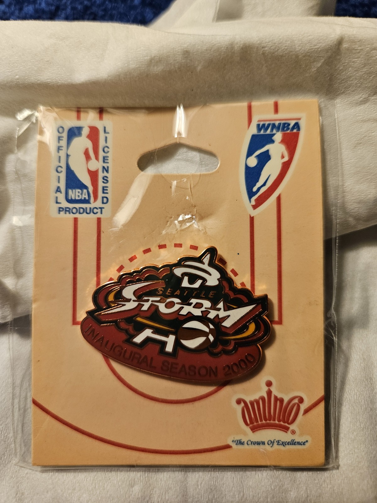 Seattle Storm WNBA Inaugural Season 2000 Official Licensed Pin Basketball