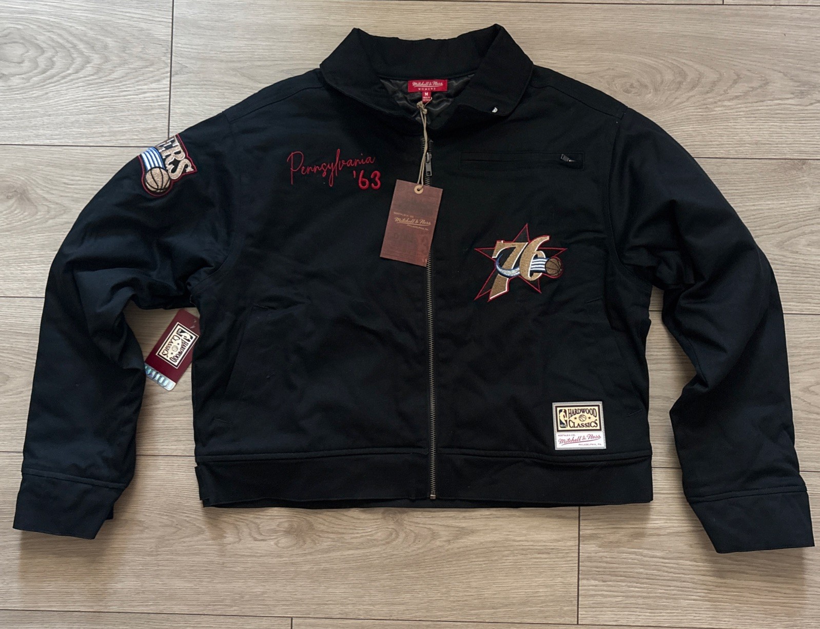 Mitchell & Ness Women’s Philadelphia 76ers Black Full-Zip Mechanic Jacket, Med