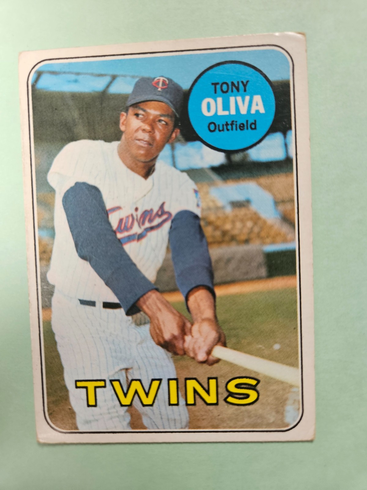 1969 Topps Tony Oliva #600 Minnesota Twins VERY GOOD/EXC Actual card is scanned
