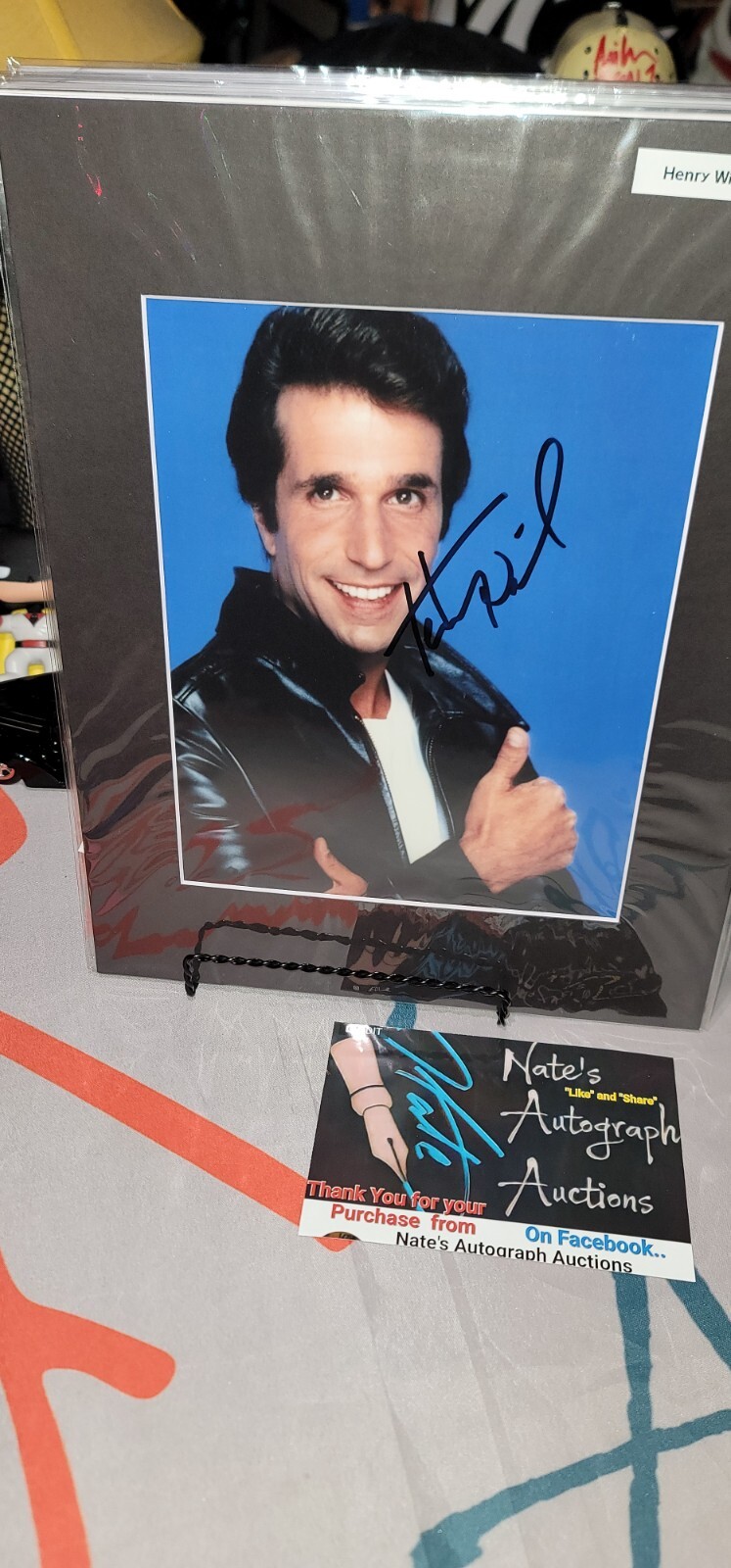 Henry Winkler Actor Fonz Happy Days signed Autographed 8×10 Photo 11×14 Mat