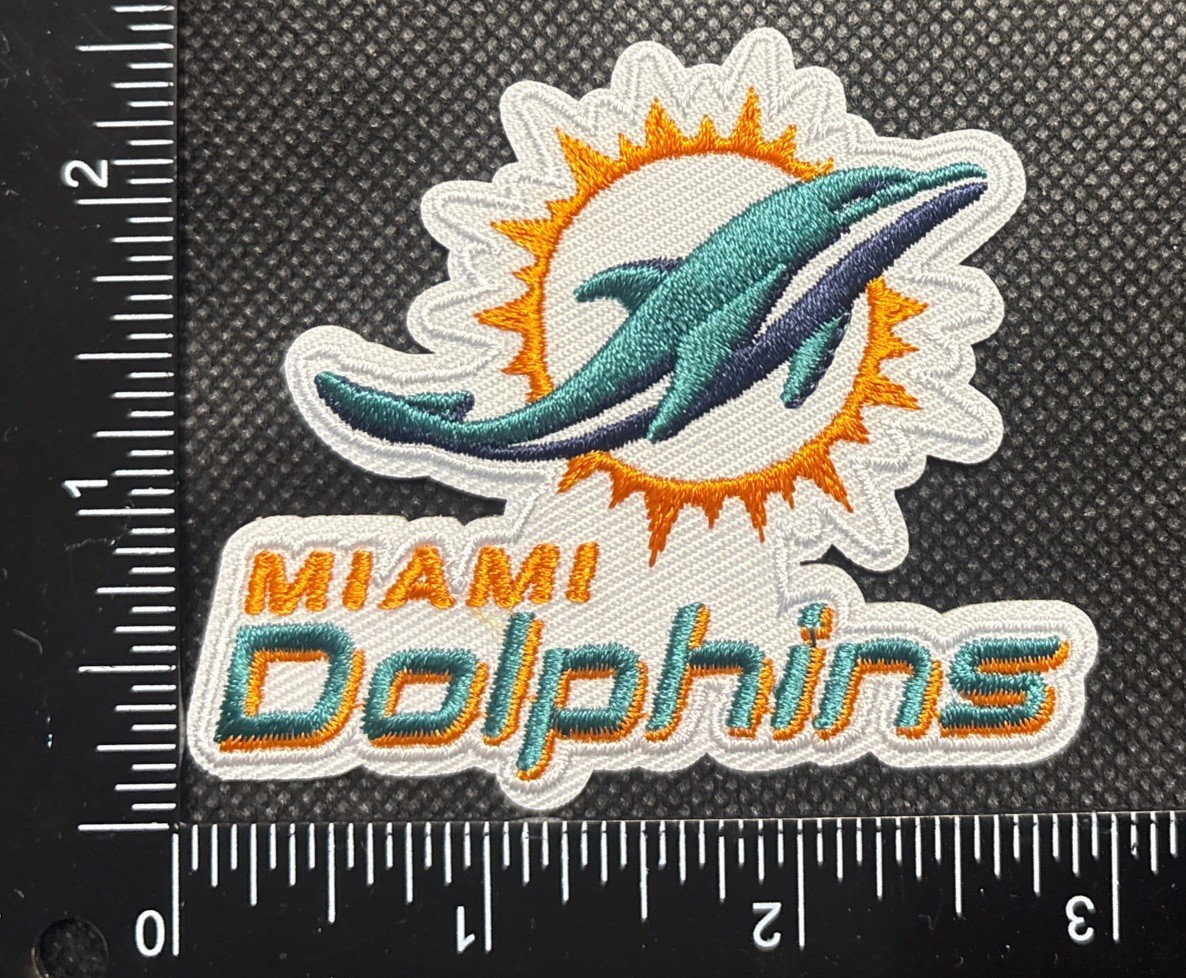 MIAMI DOLPHINS NFL FOOTBALL IRON ON EMBROIDERED PATCH SEE PHOTOS