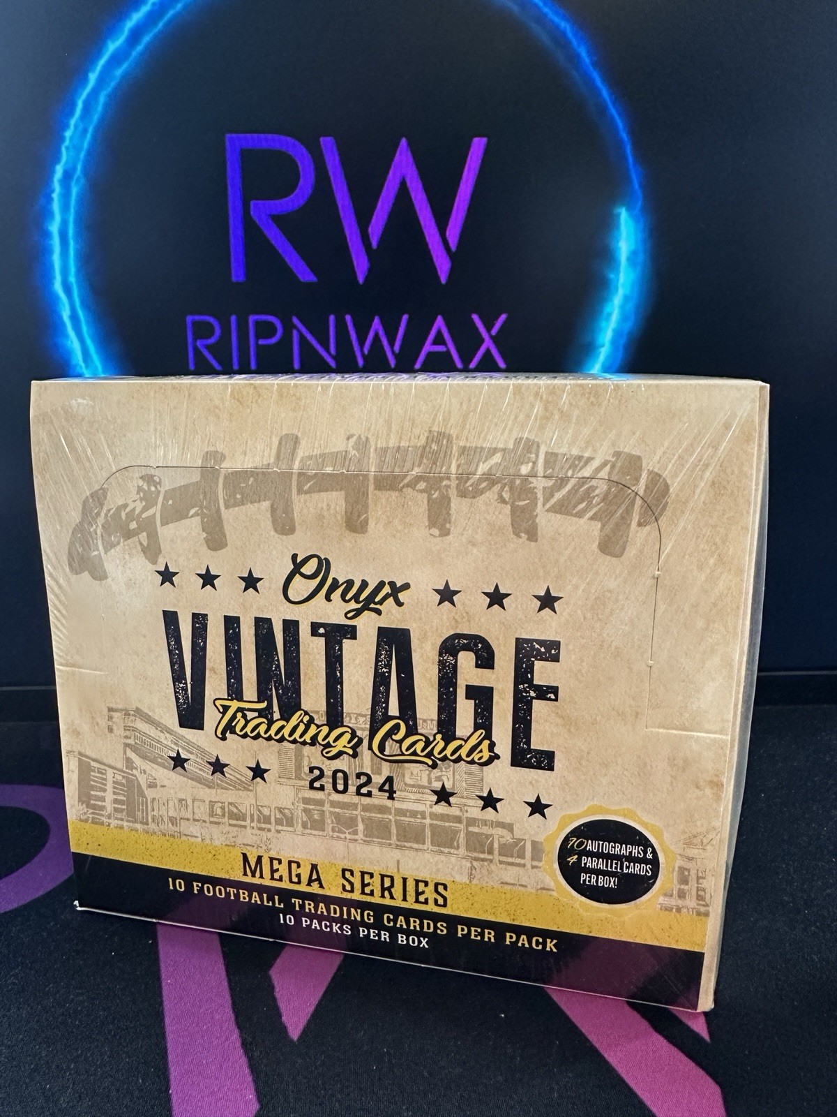 2024 Onyx Vintage Football Hobby Box 10 Autos
