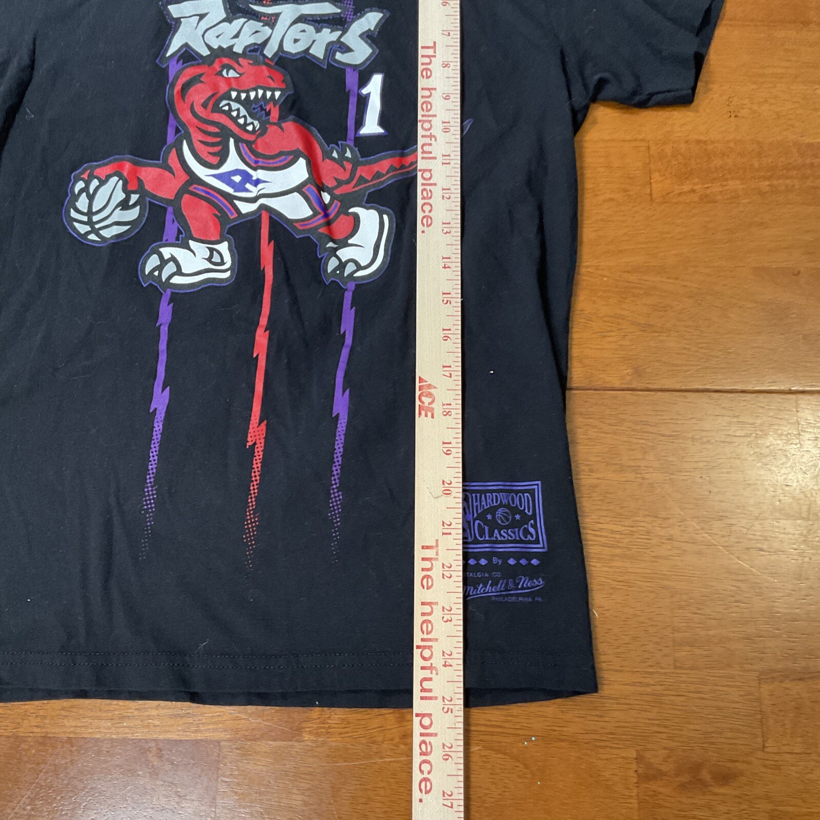 Mitchell & Ness Men’s Small Black Toronto Raptors Tracy McGrady #1 Jersey Shirt