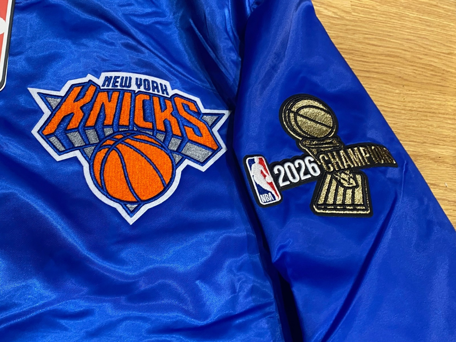 NEW YORK KNICKS CHAMPIONSHIP JACKET NBA SATIN MENS PRO STANDARD BLUE NEW W TAGS