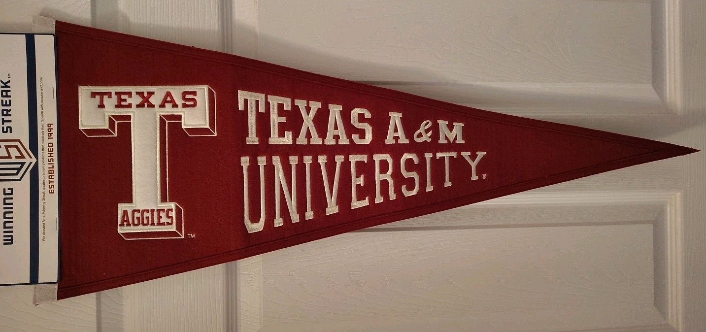 Texas A&M Aggies Throwback NCAA Embroidered Wool 13″ X 32″ Pennant