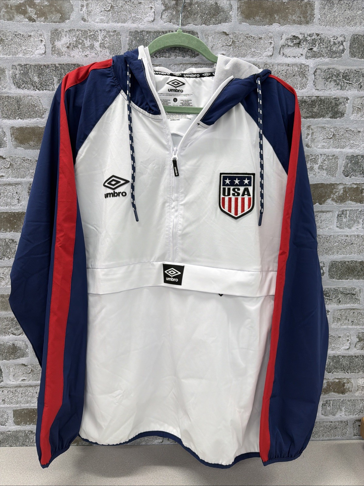 Umbro Team USA Pullover, Unisex Large