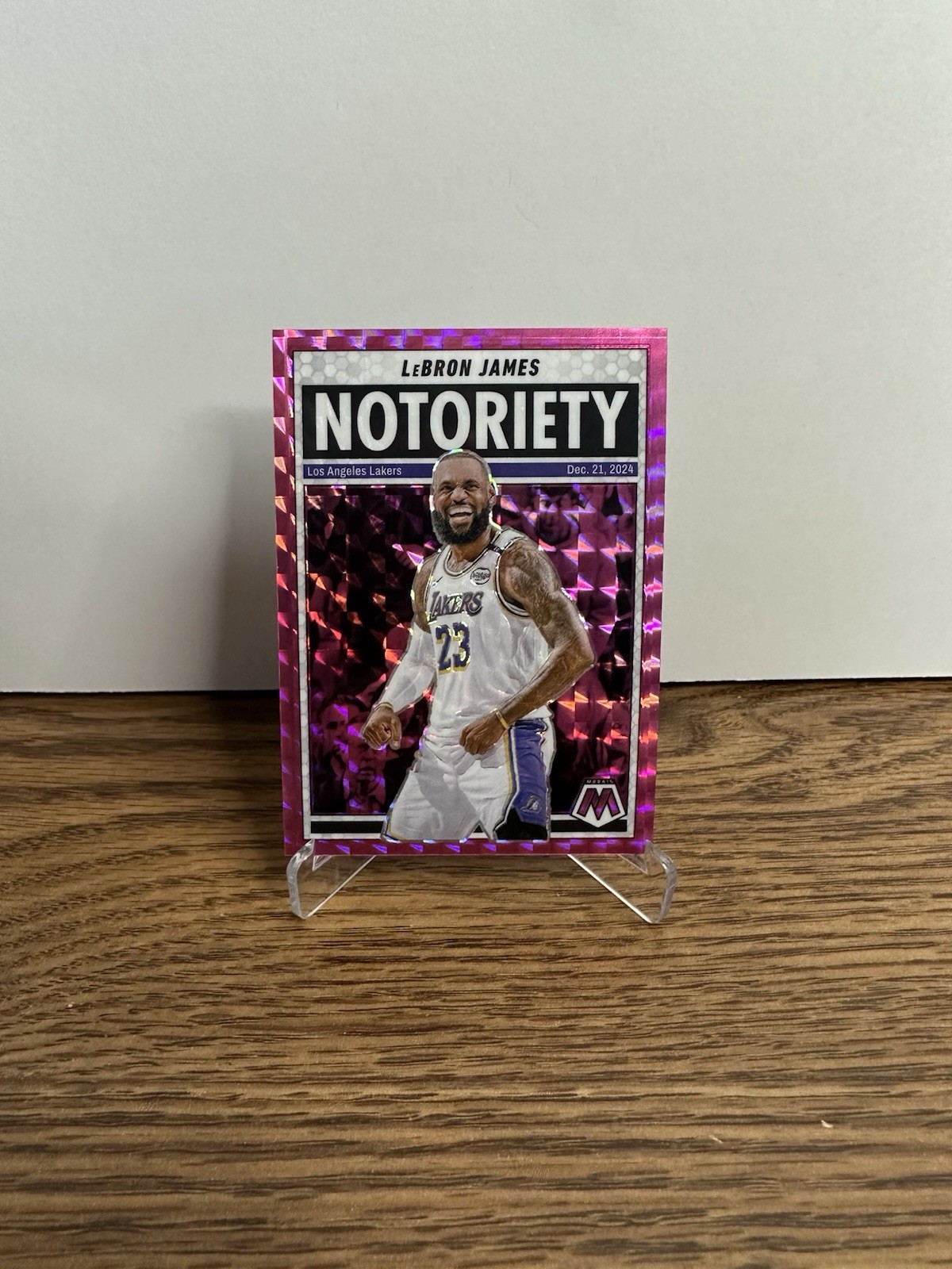 2024-25 Panini Mosaic LeBron James Notoriety Pink Mosaic Prizm #126/149