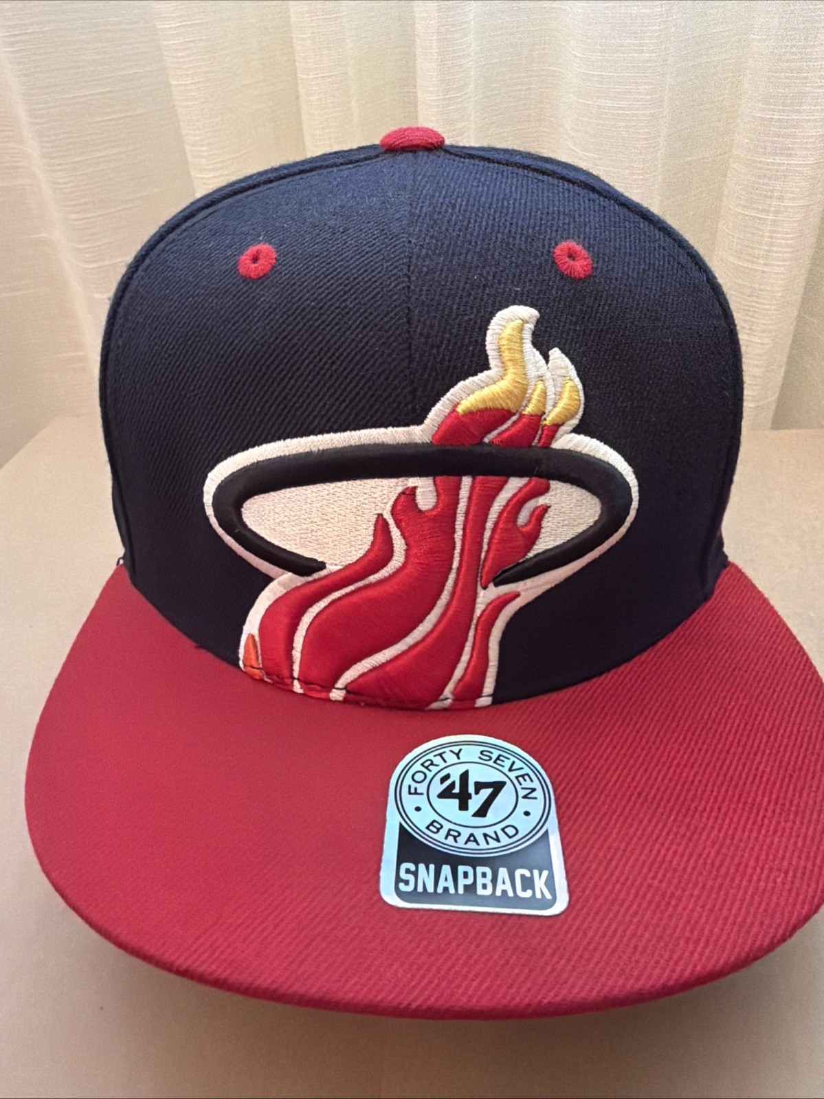 ‘47 Miami Heat Red Black Snapback Hat Cap Hardwood Classics Wool Blend Baseball