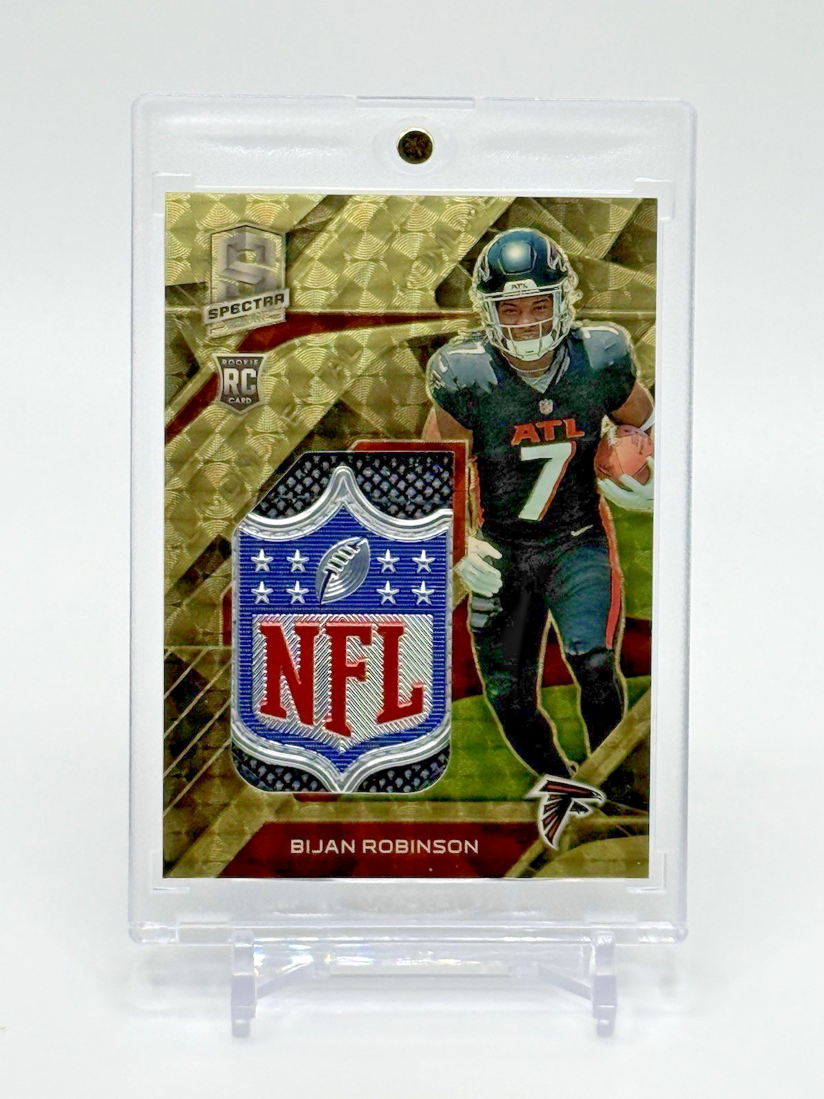 2023 Spectra BIJAN ROBINSON Gold Vinyl Superfractor NFL Shield ROOKIE #1/1 – RC