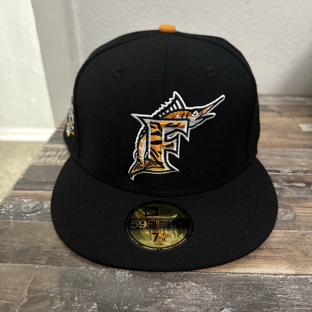Florida Marlins New Era 59FIFTY Fitted Hat Black Orange 2003 World Series 7 1/8