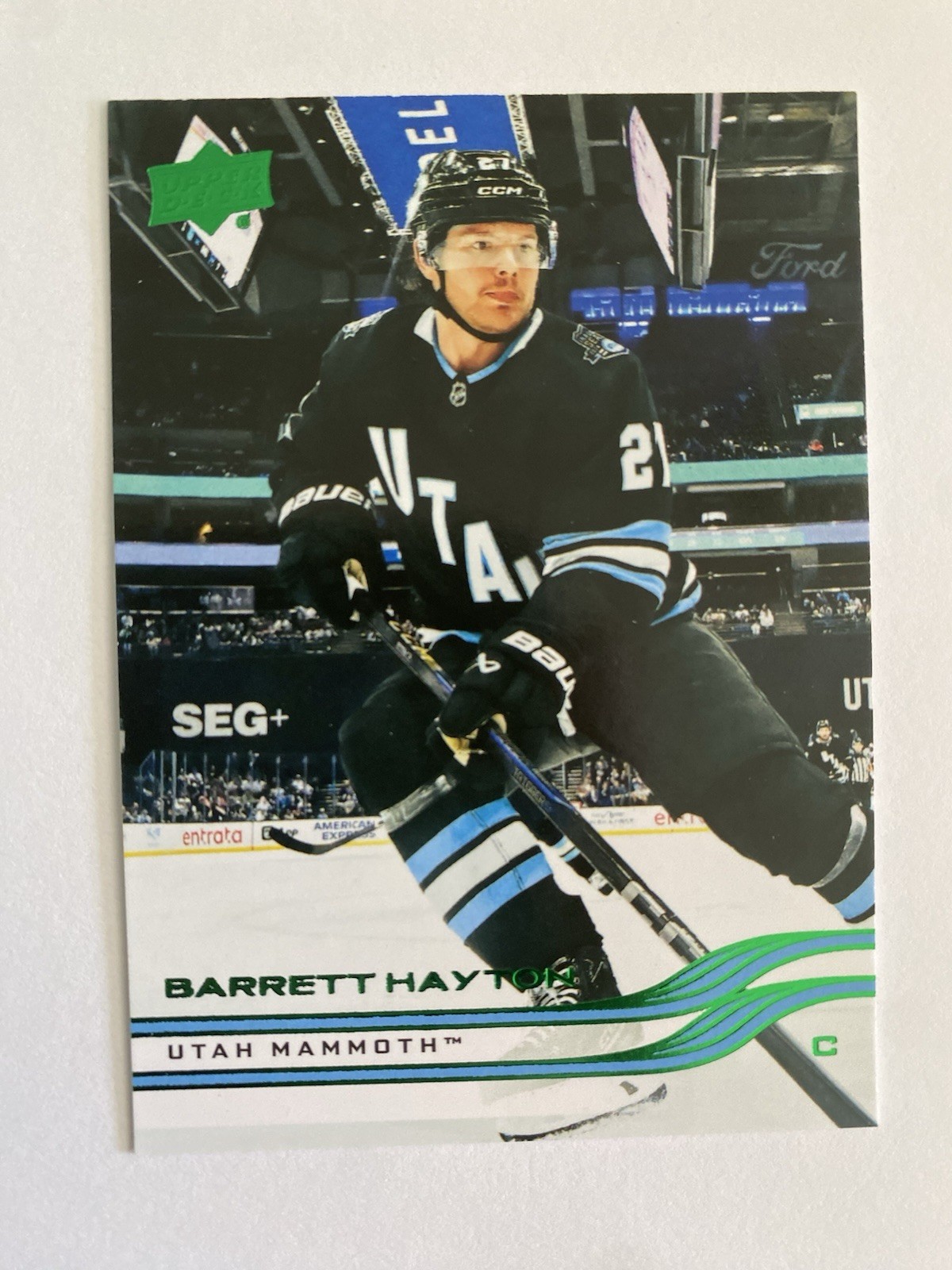 2025-26 Upper Deck Series 2 – Holiday Exclusive Easter Green #419 Barrett Hayton