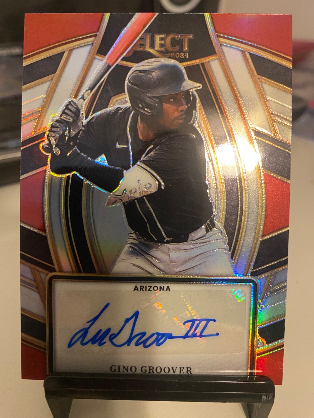 2024 Panini Select – Signature Selections Gino Groover Auto #SS-GG Red Prizm