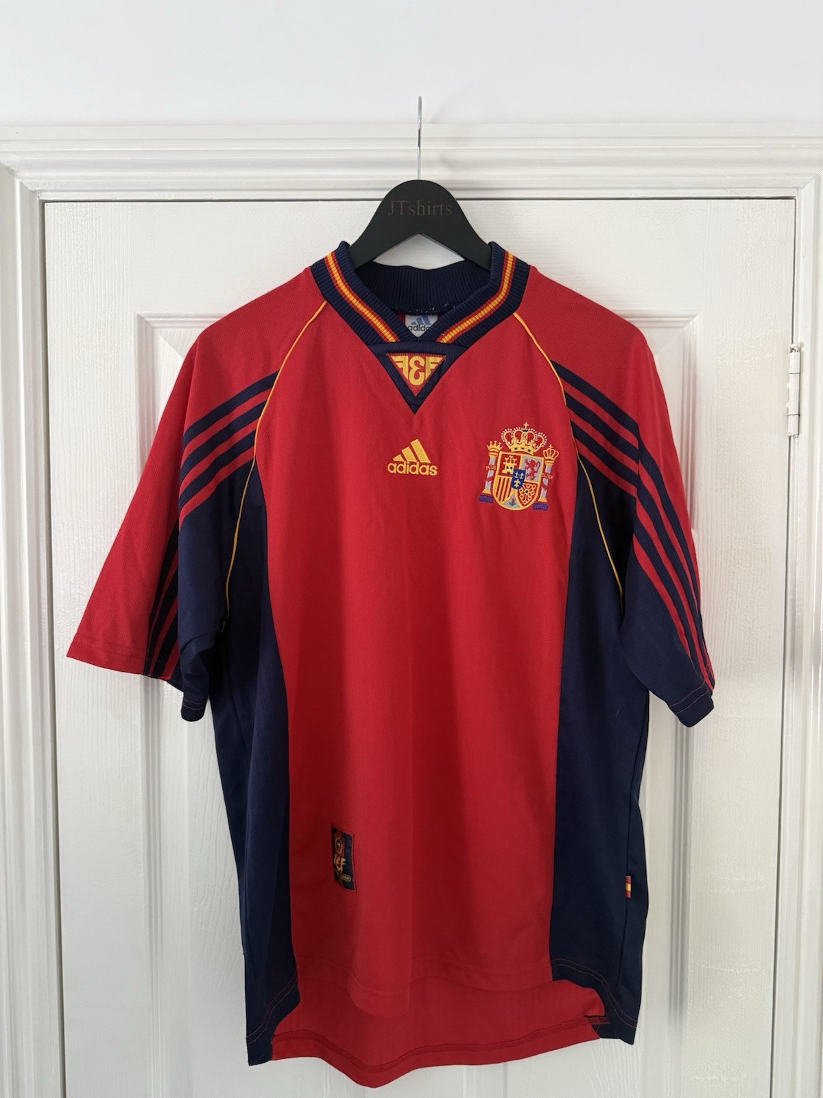 Authentic Medium Vintage 98/99 Spain National Team Adidas Home Football Shirt