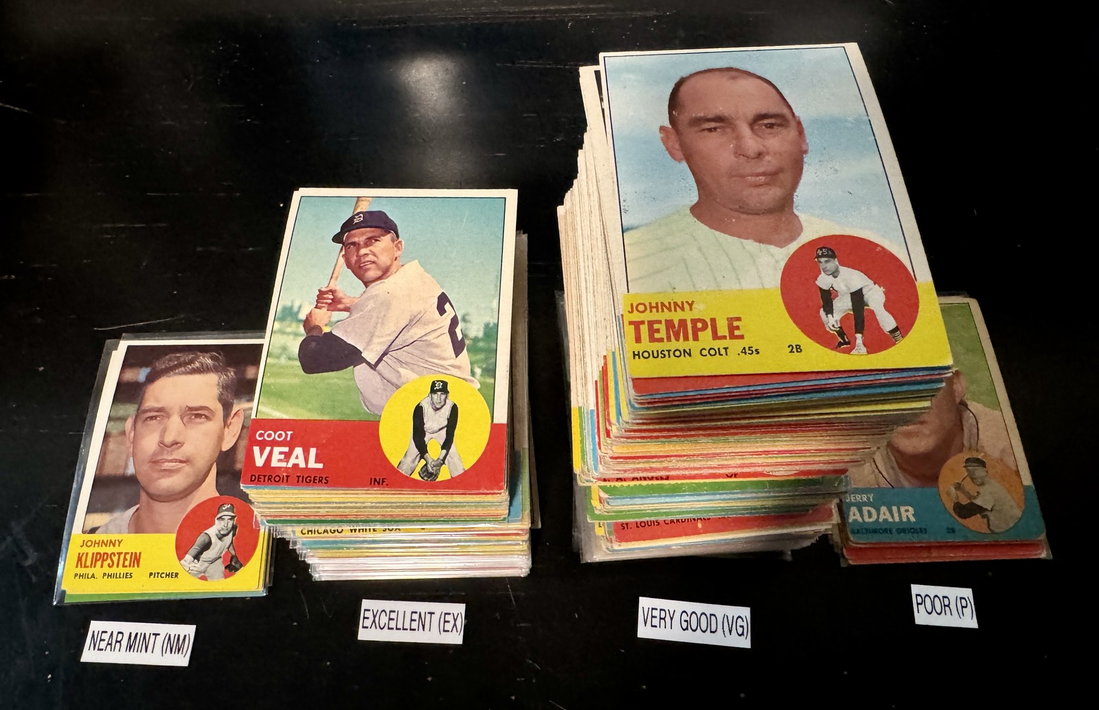 1963 Topps Baseball Cards 201-400 (P-NM) – You Pick – Complete Your Set