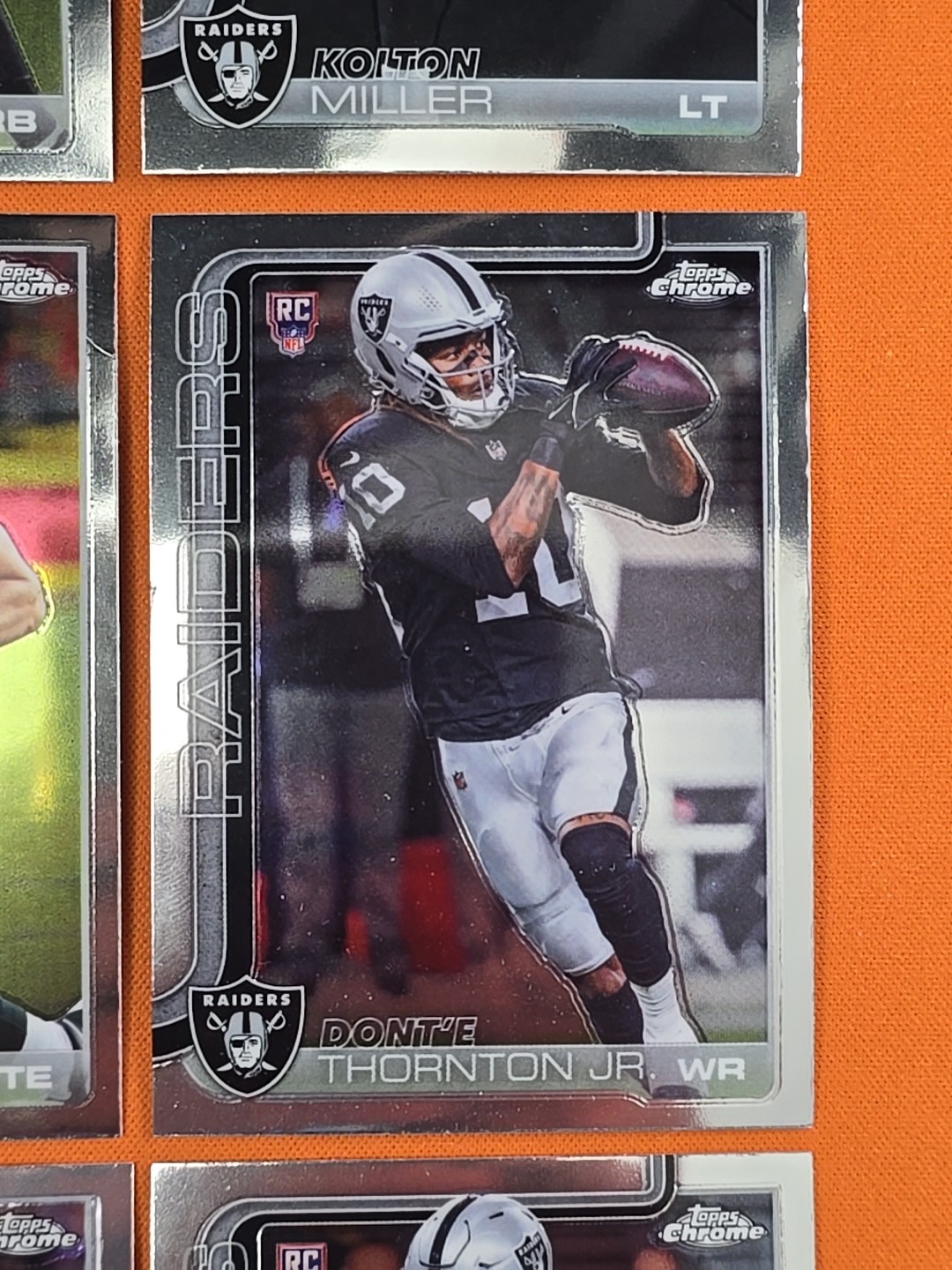 ⚫️⚪️⚫️ 2025 TOPPS CHROME LAS VEGAS RAIDERS COMPLETE BASE TEAM SET (12 CARD LOT)