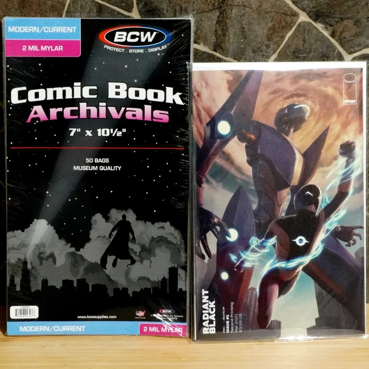 100 – Archivals Modern / Current 2-Mil Mylar Polyester Comic Book Bags by BCW!