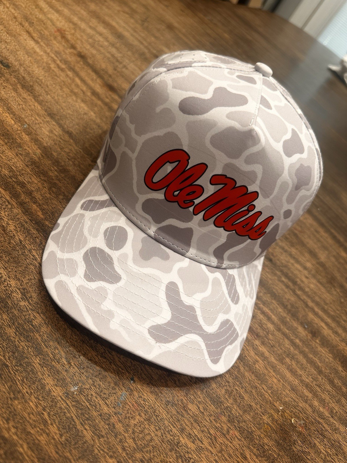 Ole Miss Logo Hat – Blizzard Camo