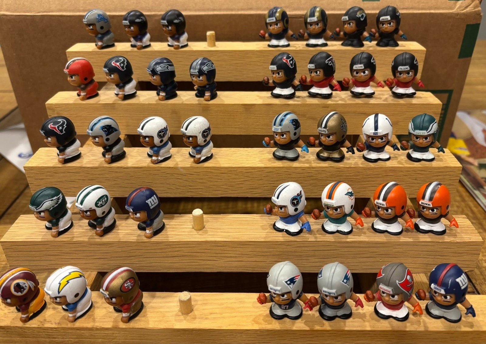 Party Animal TeenyMates NFL Series 1-5 QB, RB, WR, LB, series 12 13 (you pick)
