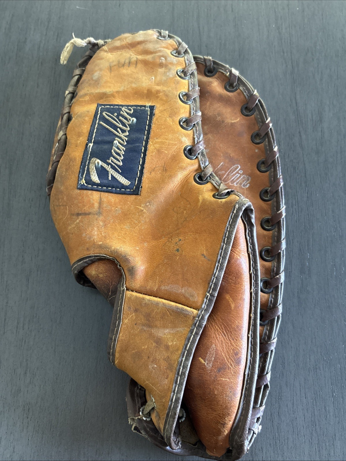 1950’s Franklin B306 Whip Action Hinge Hodges Model Baseball Glove Mitt
