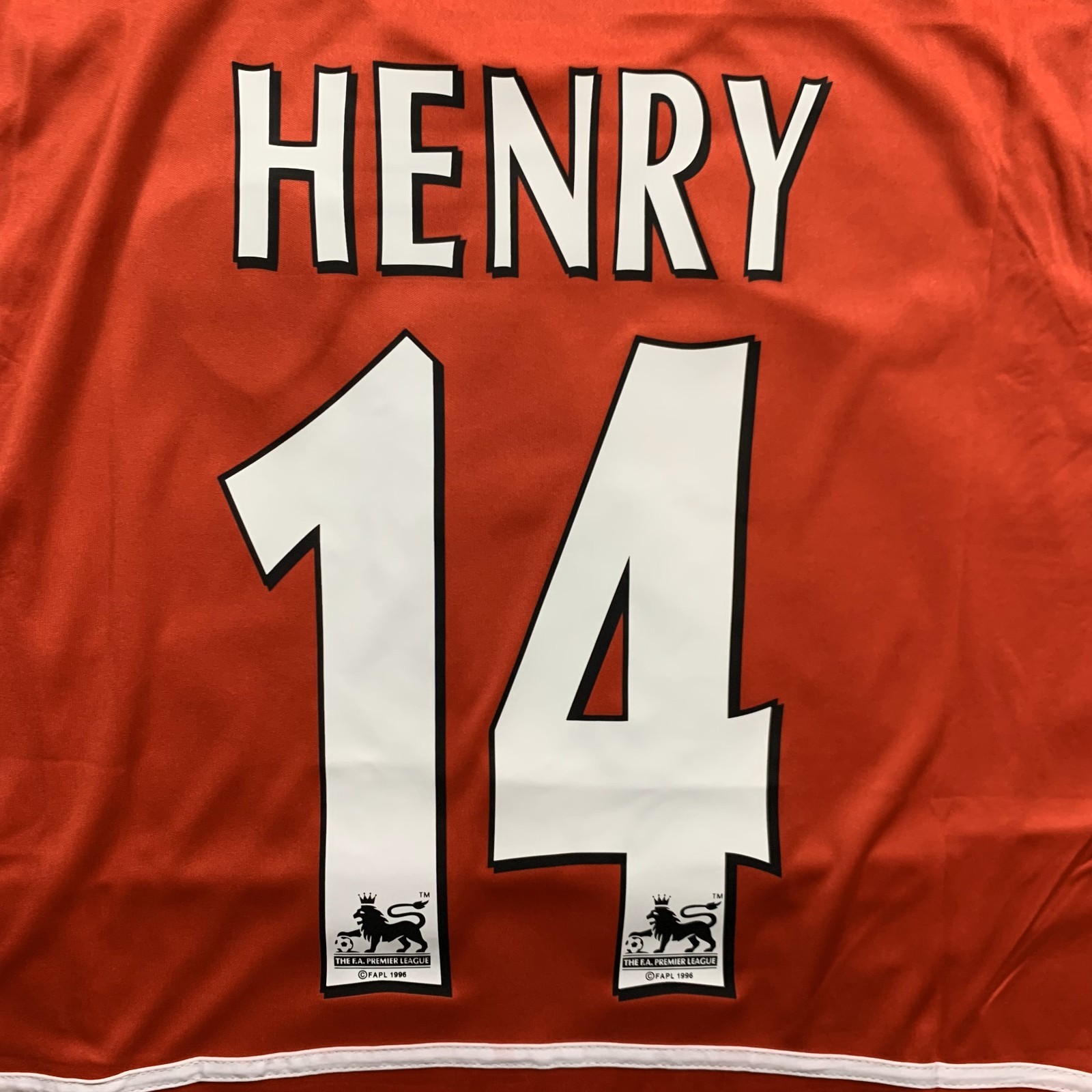Thierry Henry Arsenal 2002/2003 Home Jersey – Retro Jersey – Mens Sizes – NWT