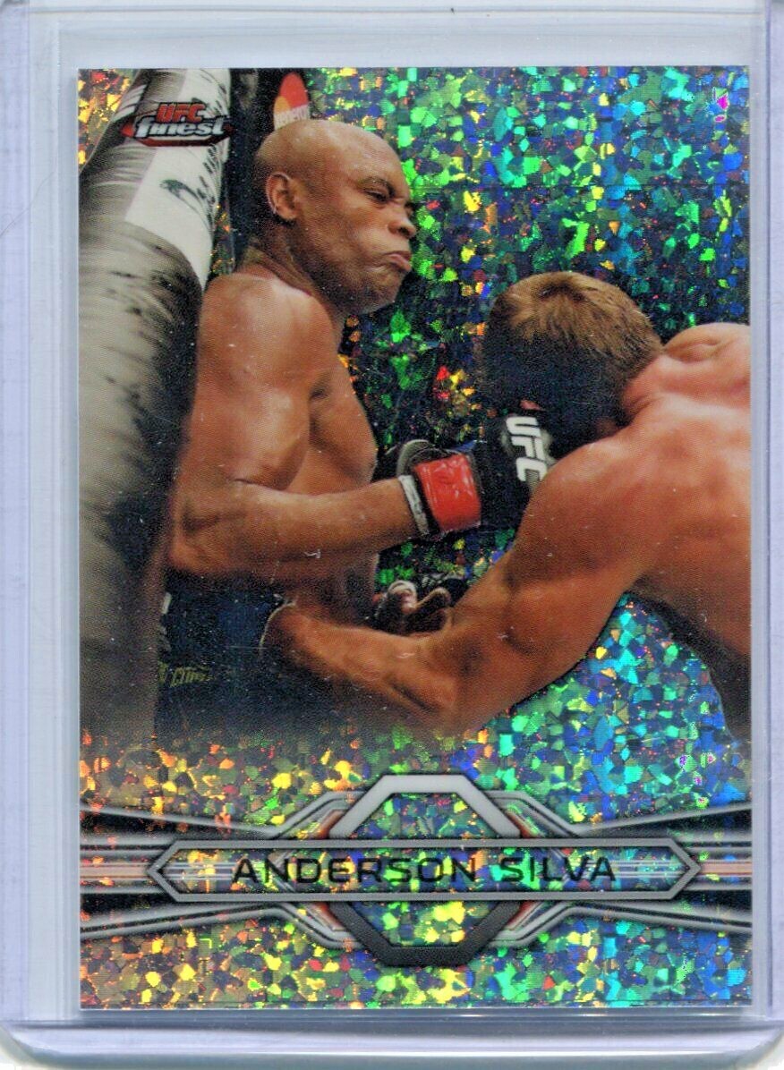 2013 Finest UFC – ANDERSON SILVA – Diamond Sparkle Refractor SP #46
