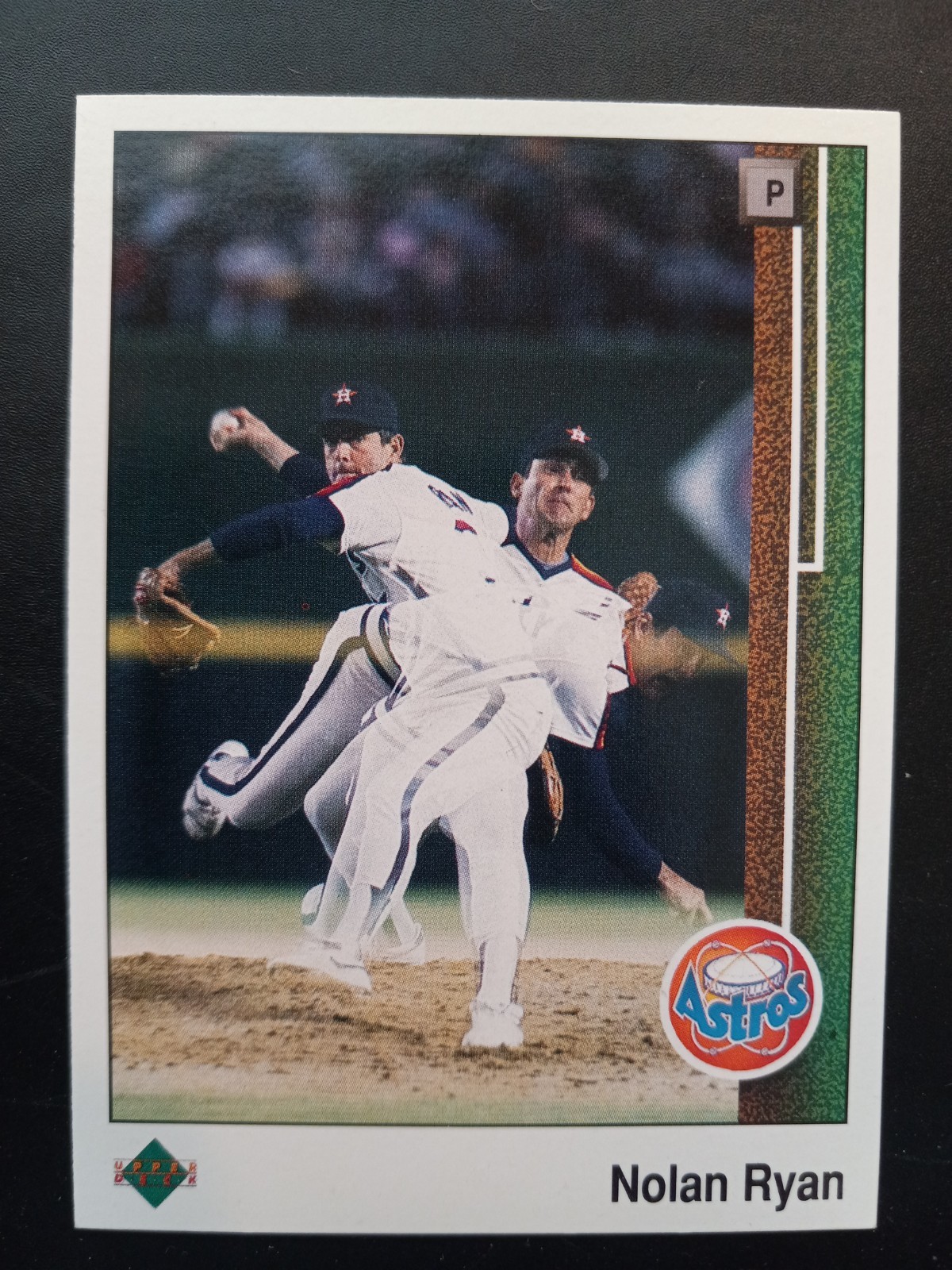1989 Upper Deck #145 Nolan Ryan Astros NM Card READ DESCRIPTION