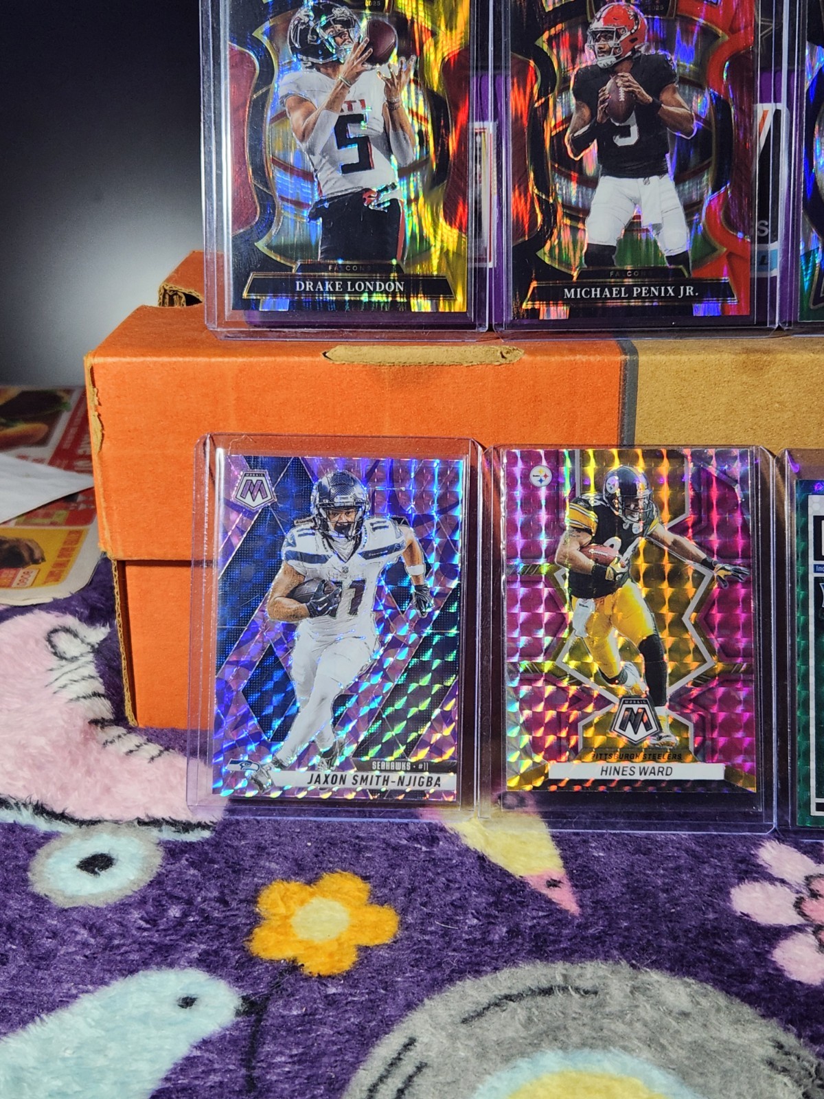 100 CARD LOT Mosaic Inserts And Shocks RANGING FROM 1.00 -5.00 CARDS Top Loaded
