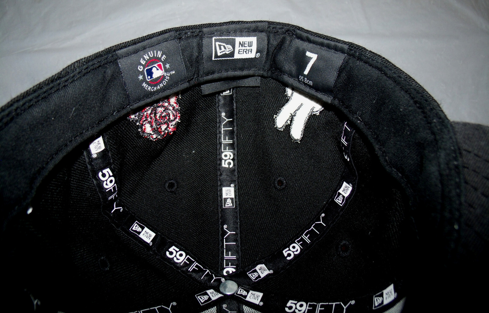Cincinnati Reds Black Hat White Logo New Era 59Fifty Wool Fit 7 Customized Rose+