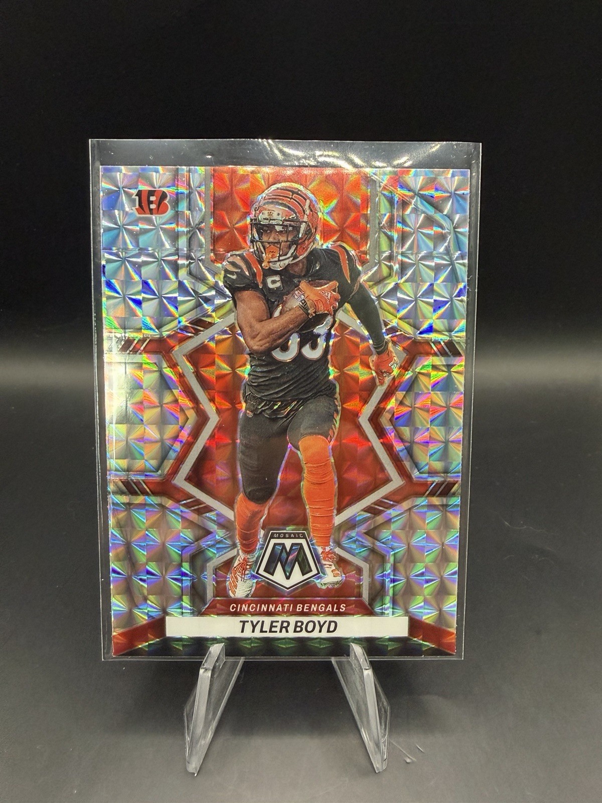 2022 Panini Mosaic – Tyler Boyd #43 Mosaic Prizm