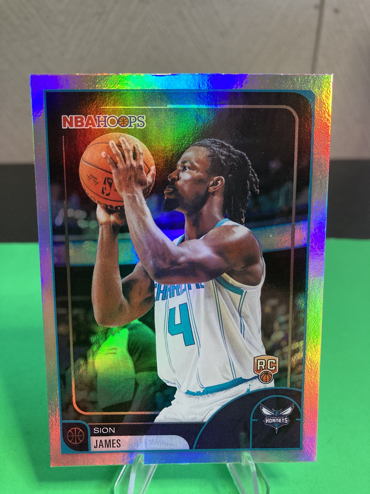 2025-26 Topps NBA HOOPS – Sion James #151 Rookie (RC) Charlotte Hornets