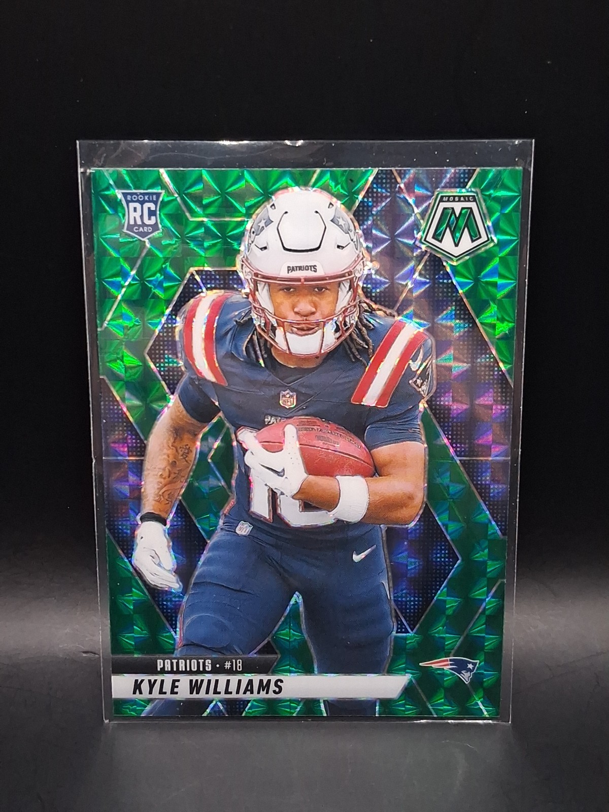 2025 Panini Mosaic – Rookies Kyle Williams #353 Green Mosaic Prizm (RC)