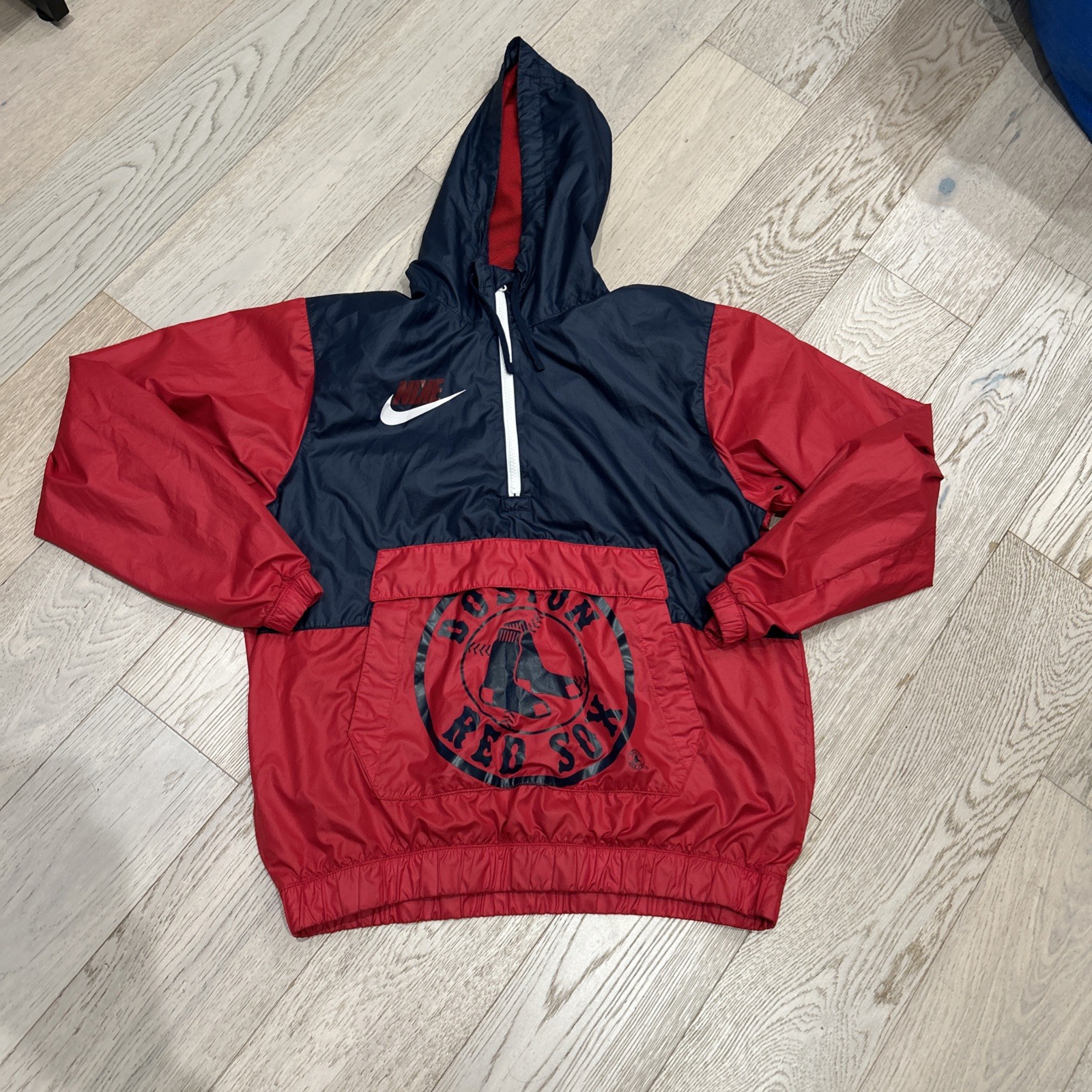 Boston Red Sox Nike Men’s Medium Windbreaker Pullover Hoodie Jacket 1/4 Zip Blue